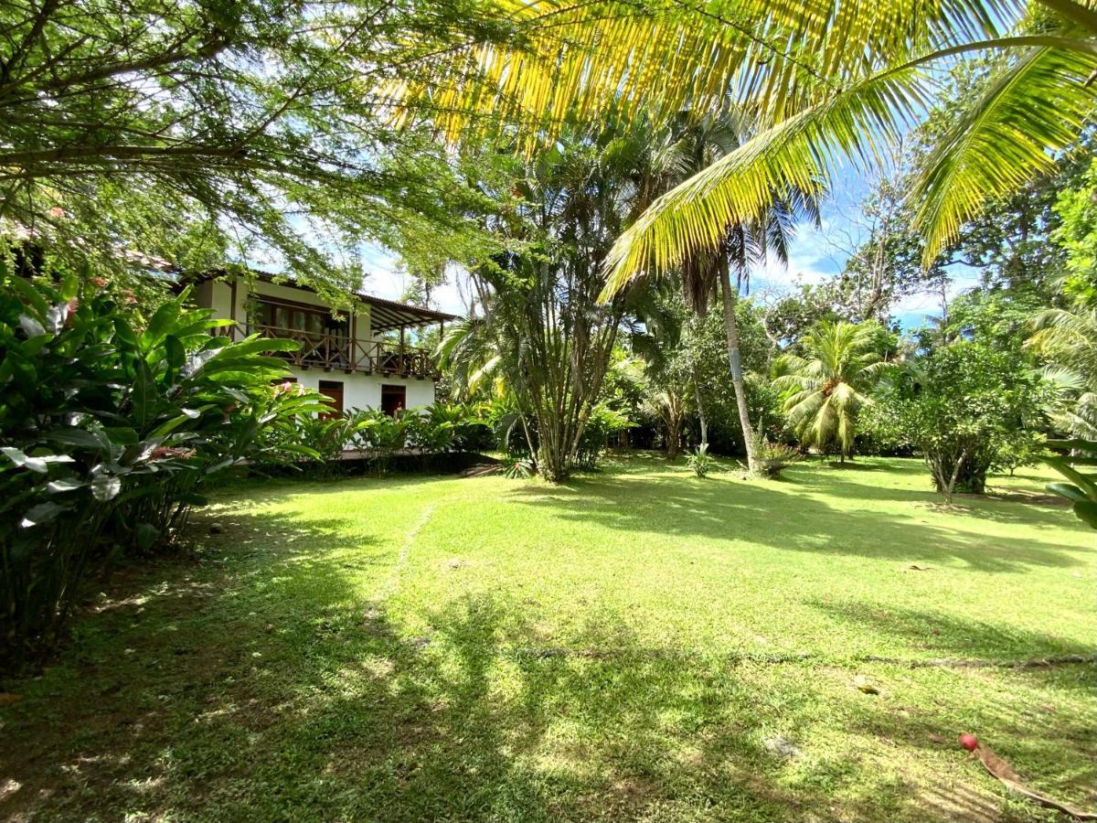 ホテル Los Robles Capurganá エクステリア 写真