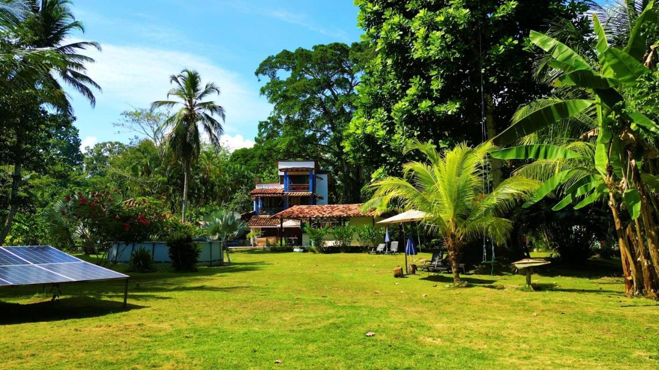 ホテル Los Robles Capurganá エクステリア 写真