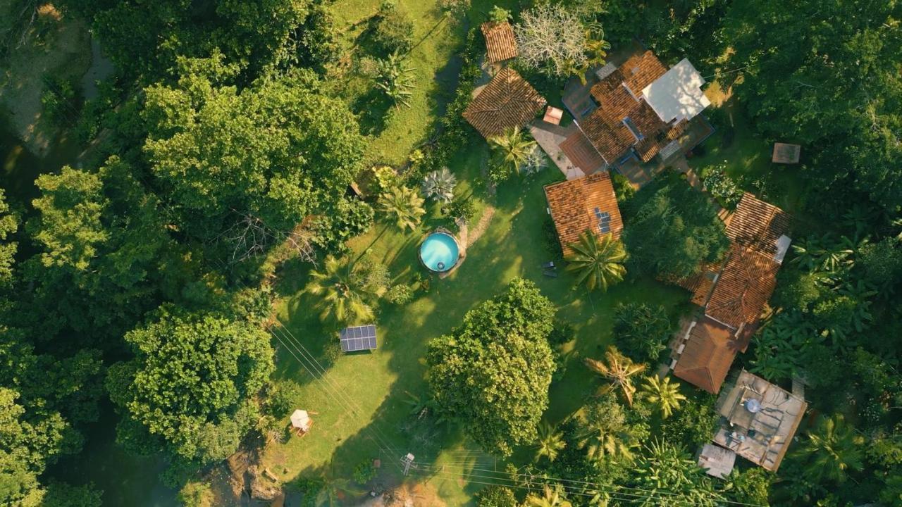 ホテル Los Robles Capurganá エクステリア 写真