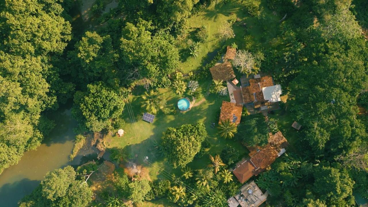 ホテル Los Robles Capurganá エクステリア 写真