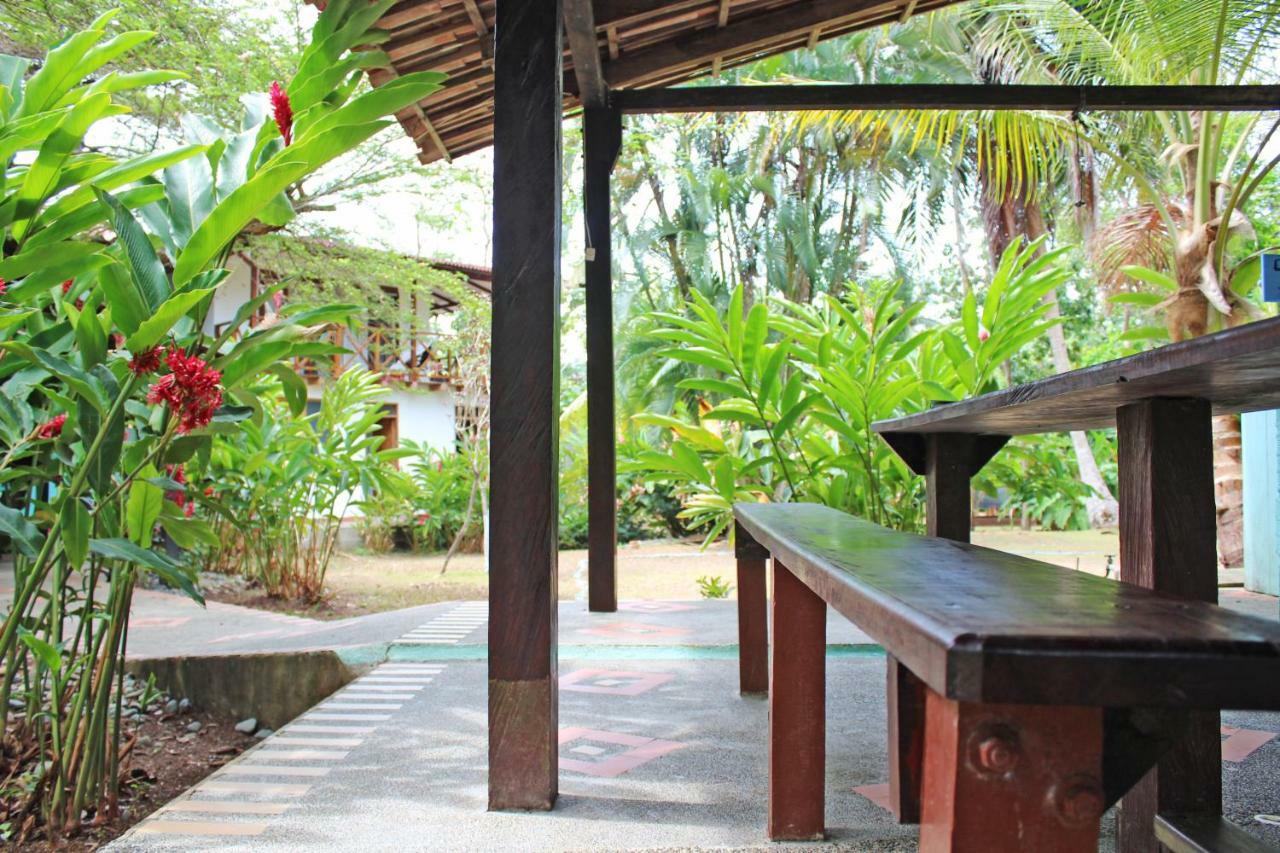 ホテル Los Robles Capurganá エクステリア 写真